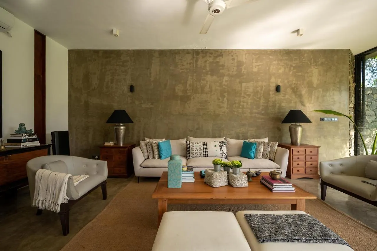 Tranquil Waters Villa Negombo