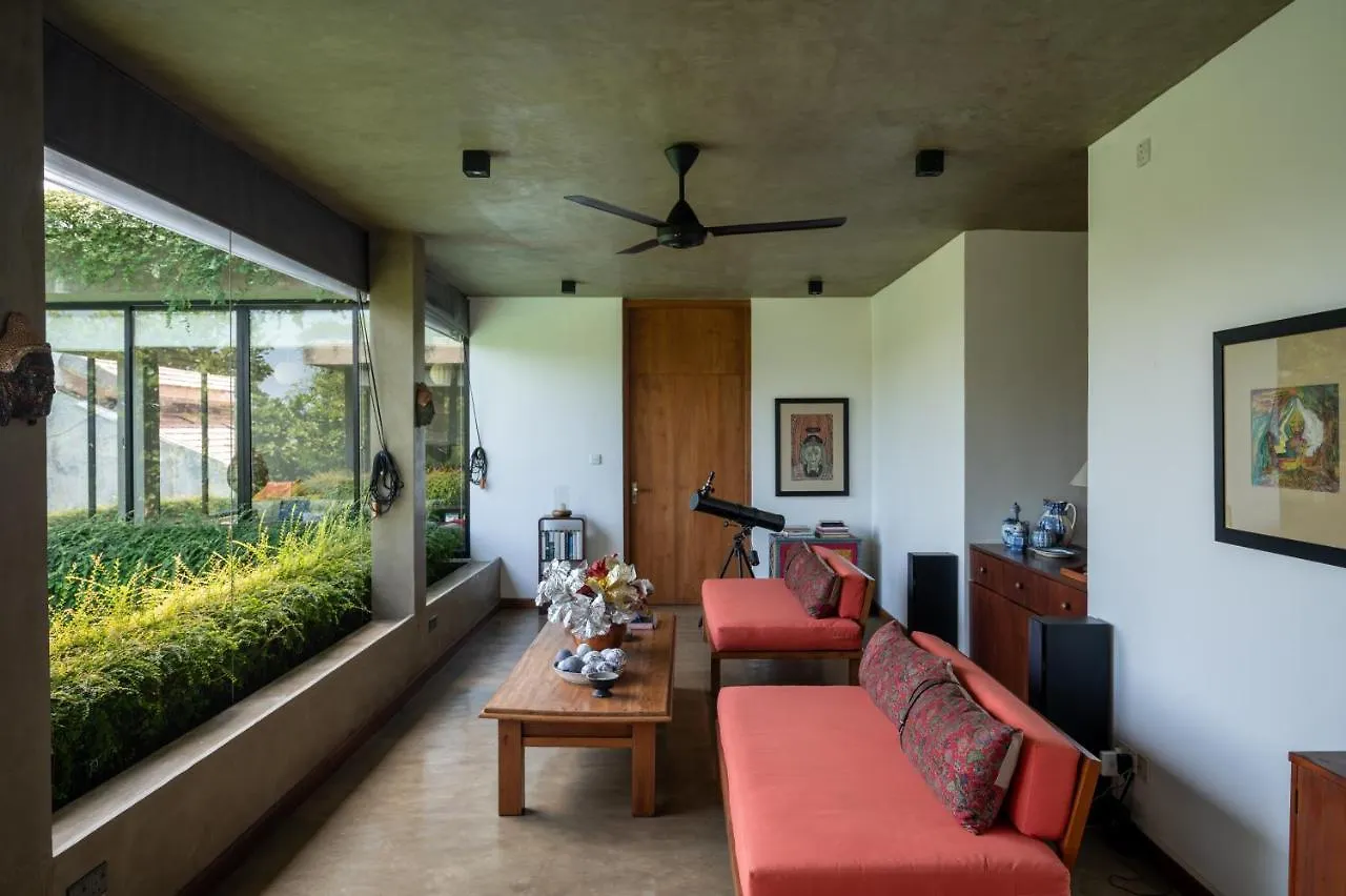 Tranquil Waters Villa Negombo