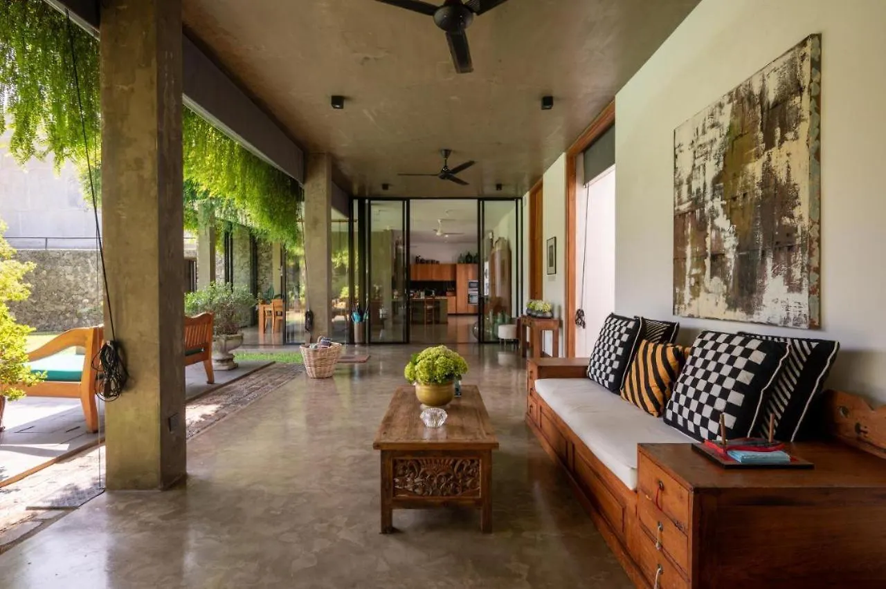 Tranquil Waters Villa Negombo