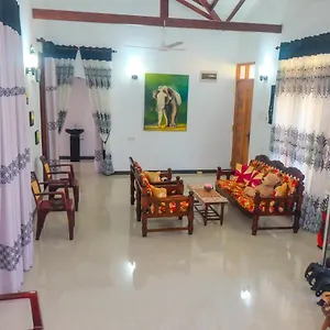 3* Pensión Rodrigo's Villa&restaurant